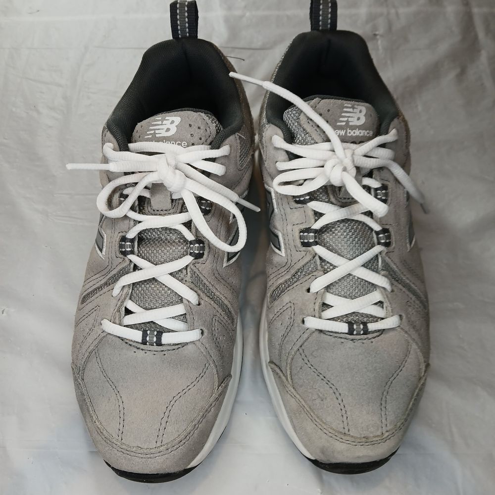 Size 6.5 -‎ New Balance 608 Gray